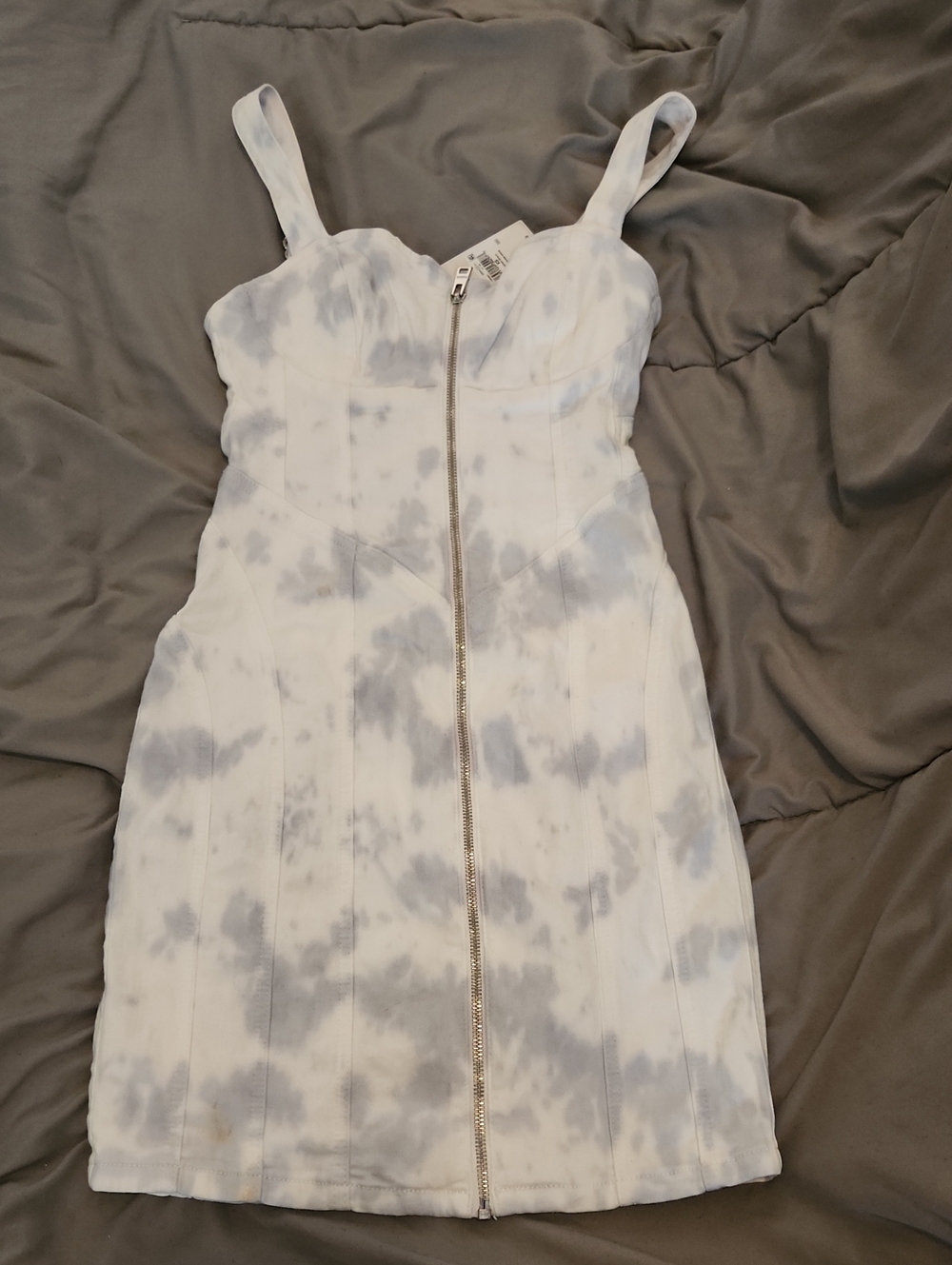 Guess White and Light Blue/Gray Tie-Dye Zip-Front Mini Dress